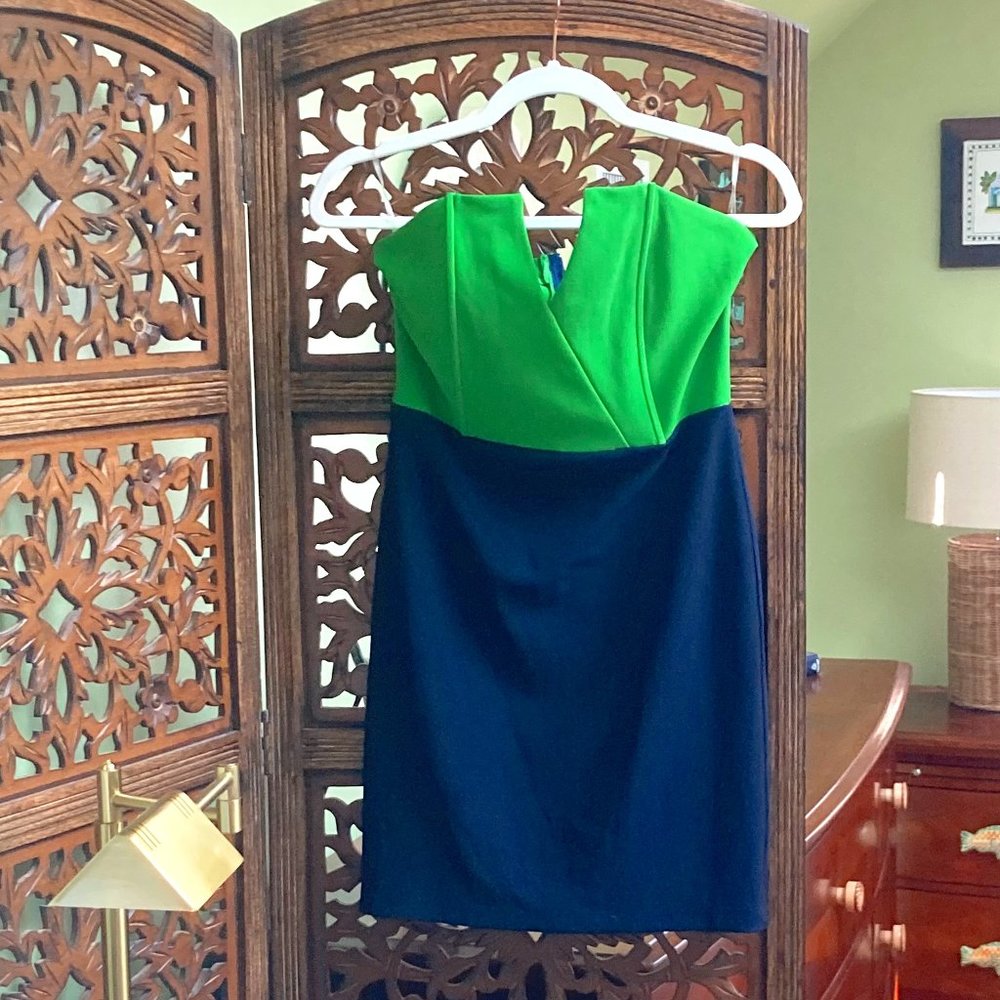 NWOT Trinity Brand Strapeless Bodycon Dress In Navy & Green. Soft Stretch Size M - Picture 4 of 9